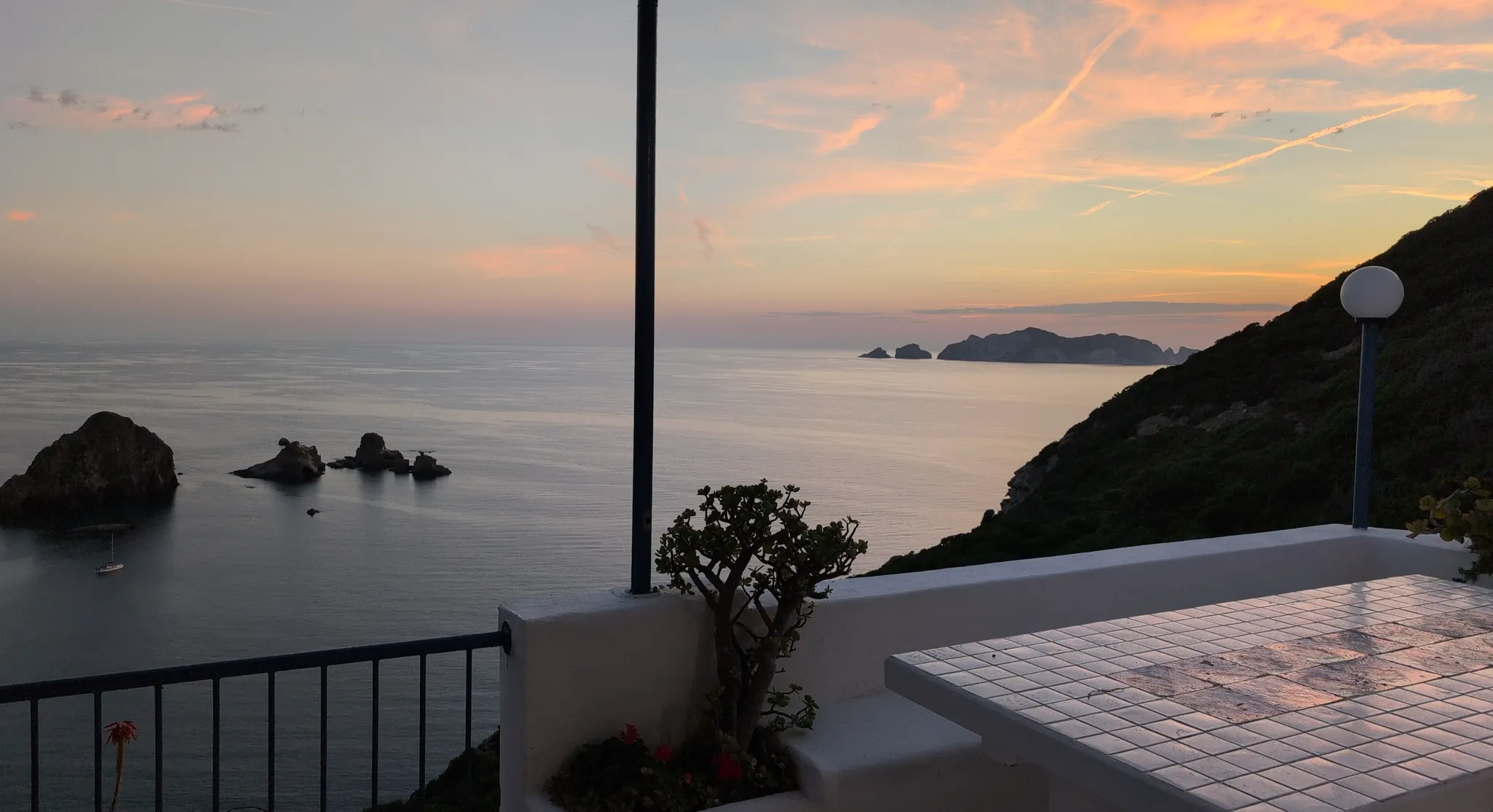 Oazo Homes Ponza House Rental
